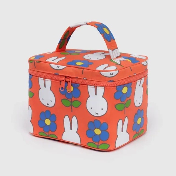 Handbags - BAGGU X MIFFY BNWT COSMETIC VANITY BAG
